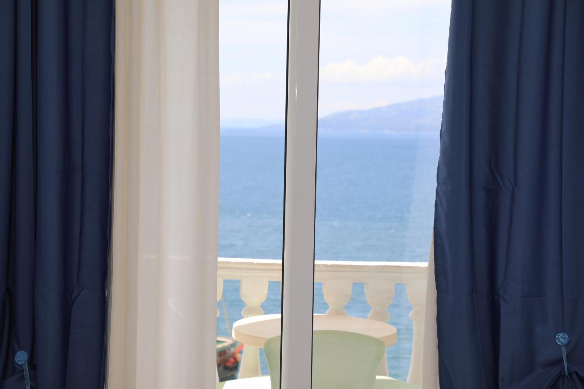 Saranda Apartaments Meta Εξωτερικό φωτογραφία
