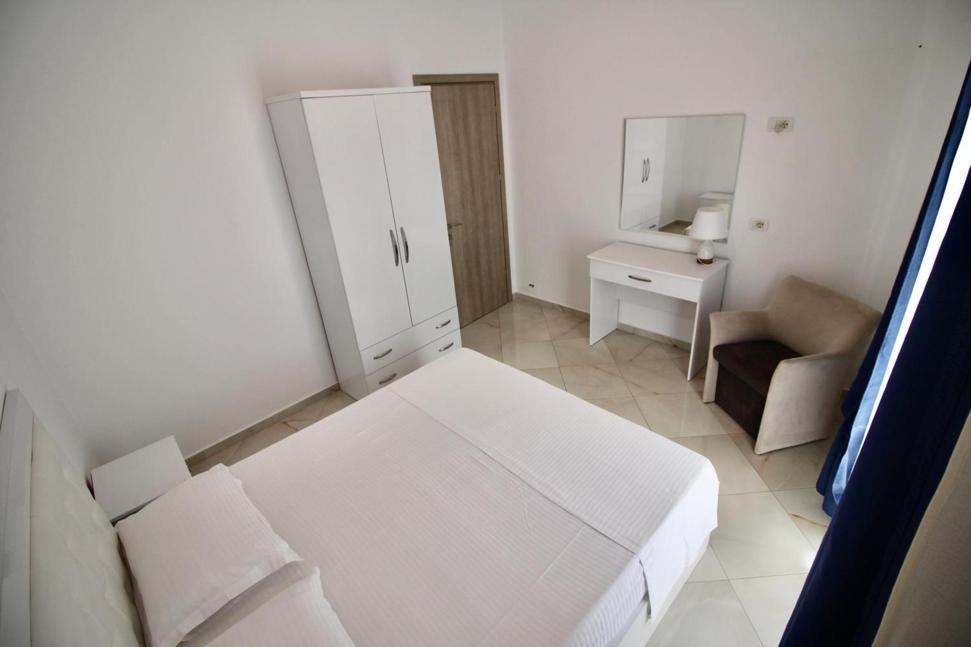 Saranda Apartaments Meta Εξωτερικό φωτογραφία